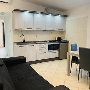 The House Fiera Di Roma Aeroporto Fiumicino Apartamento Ponte Galeria
